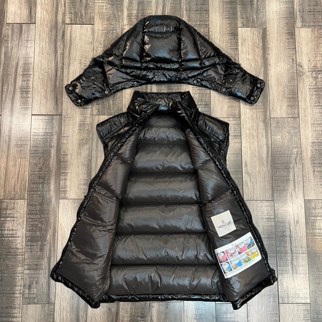 Moncler Vest Coat-028