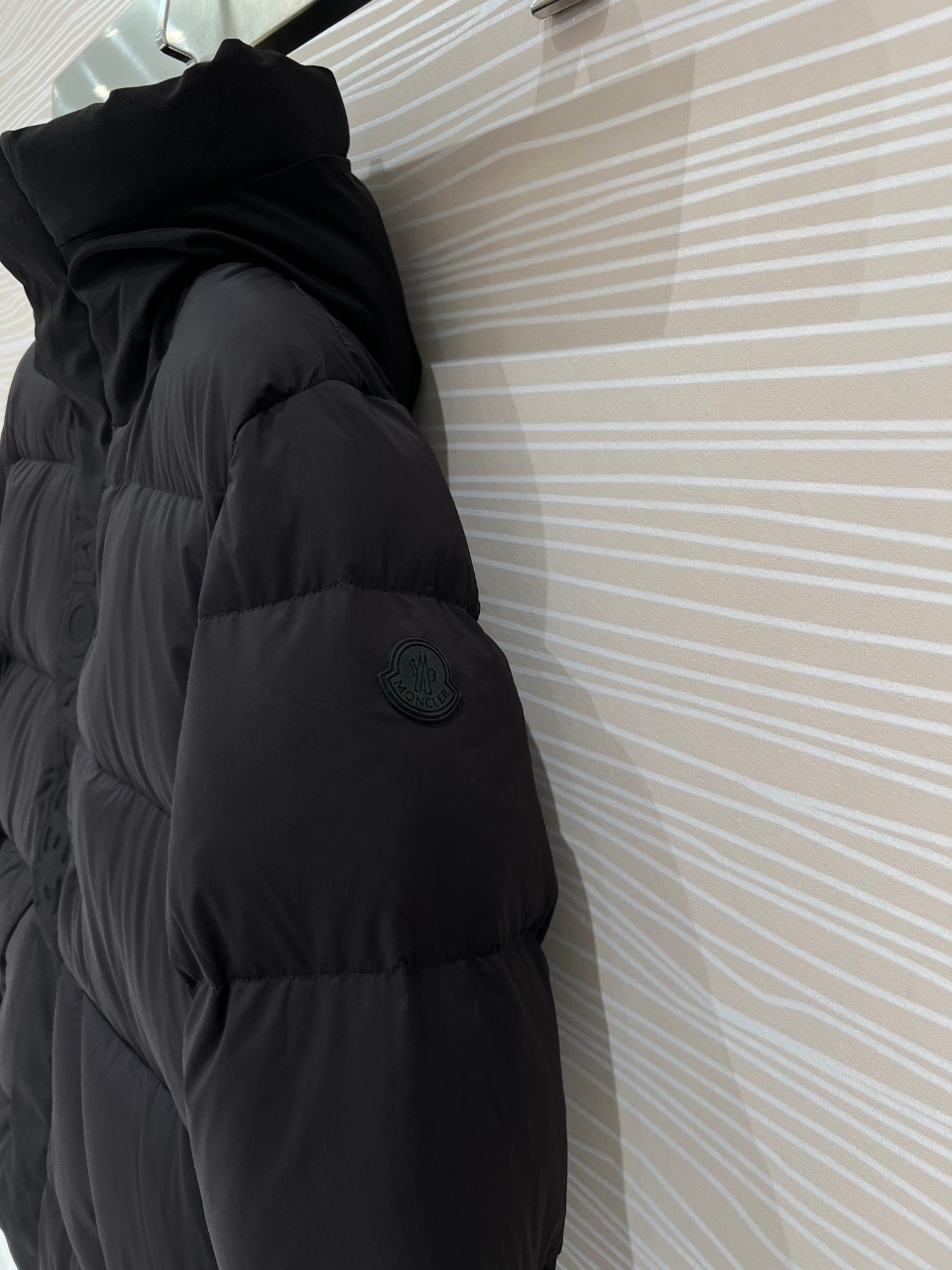 Moncler Coat(Women)-075