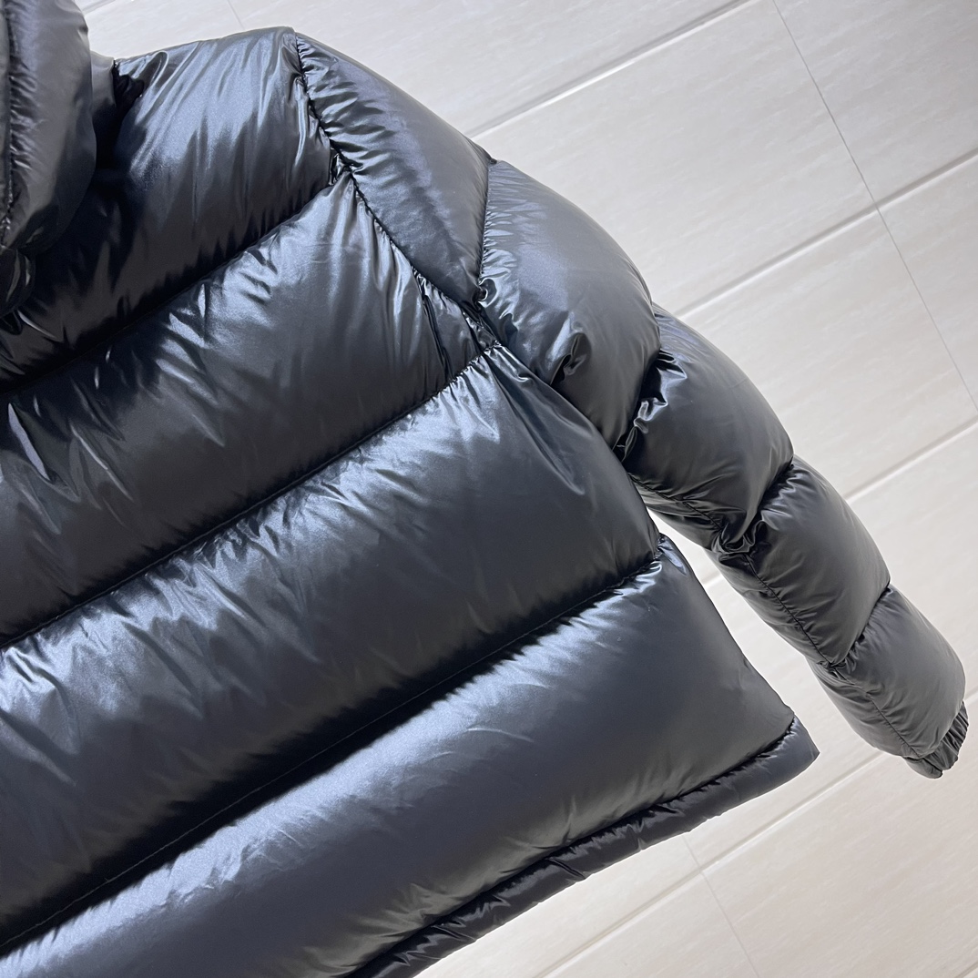 Moncler Coat(Women)-097