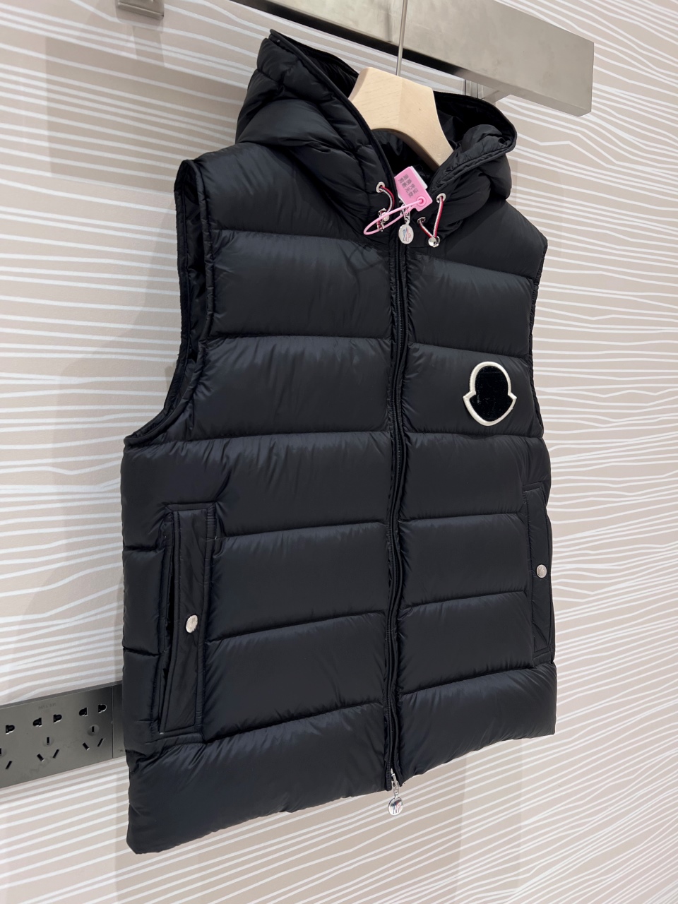Moncler Vest Coat-031