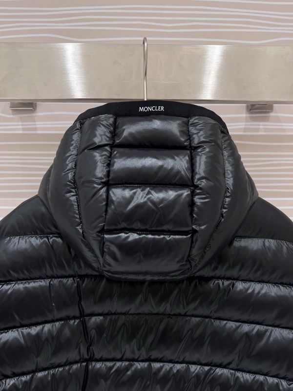 Moncler Coat-189