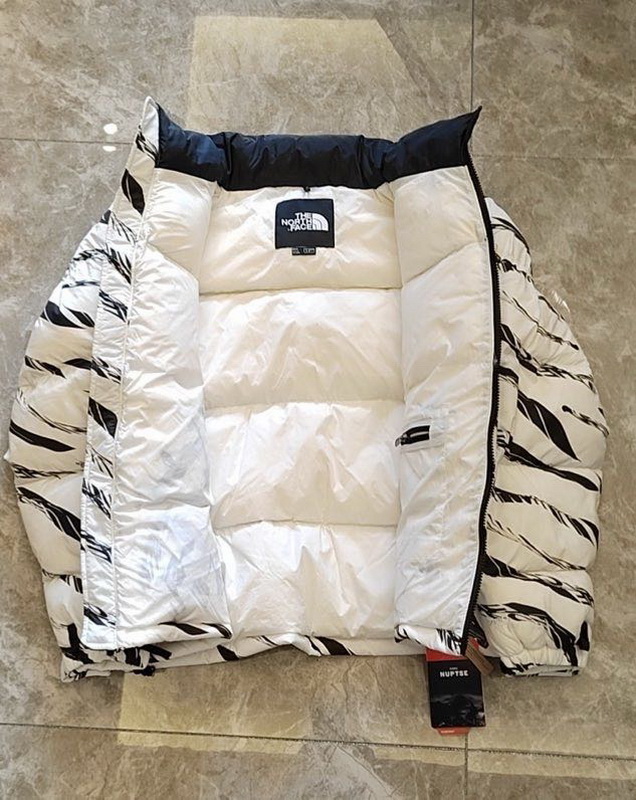 the n0*h F**e coat-046