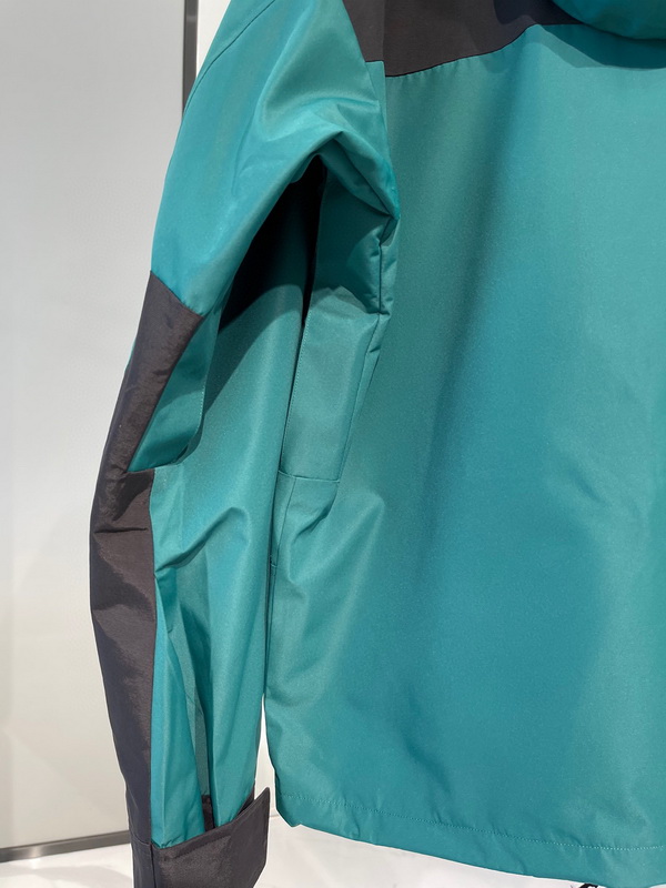 the n0*h F**e coat-047