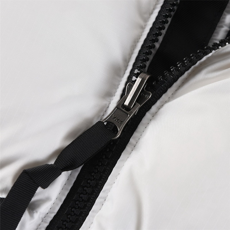 the n0*h F**e coat-088