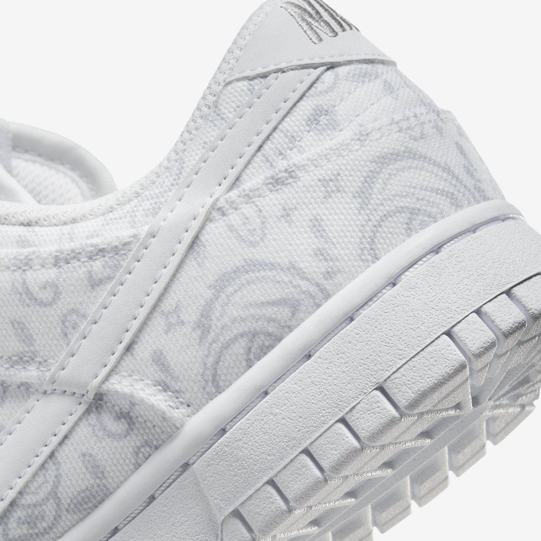 Nike Dunk Low White Paisley
