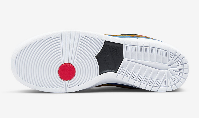 Polaroid x Nike SB Dunk Low Style