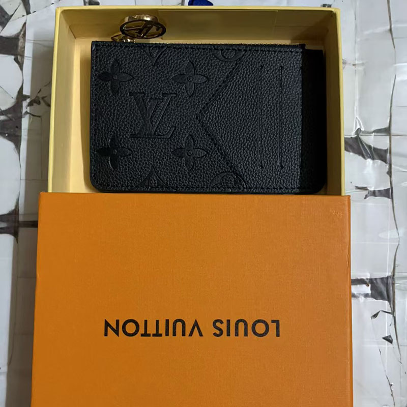 LV Card holder(AAA)-007