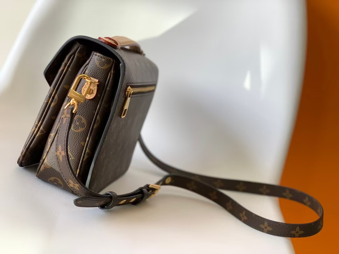 LV Handbags AAAA(Women)-246