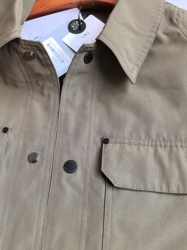 Can*a Go*e jacket-007