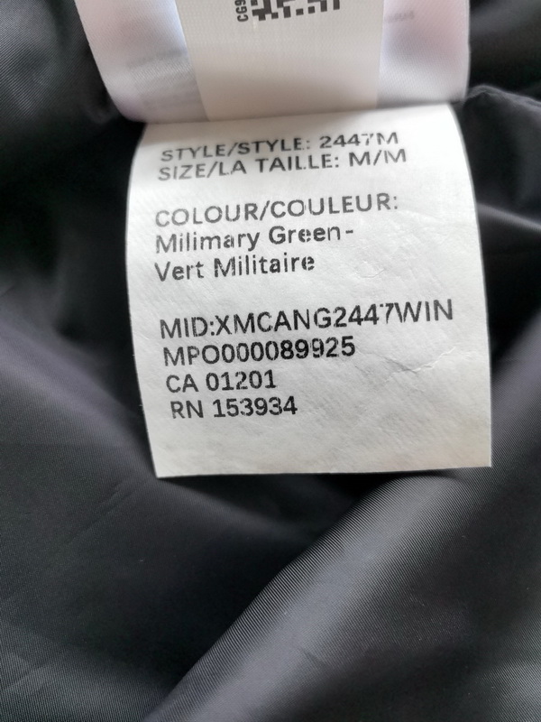 Can*a Go*e jacket-007