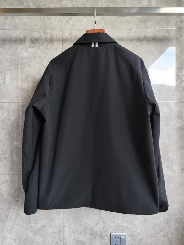 Can*a Go*e jacket-008