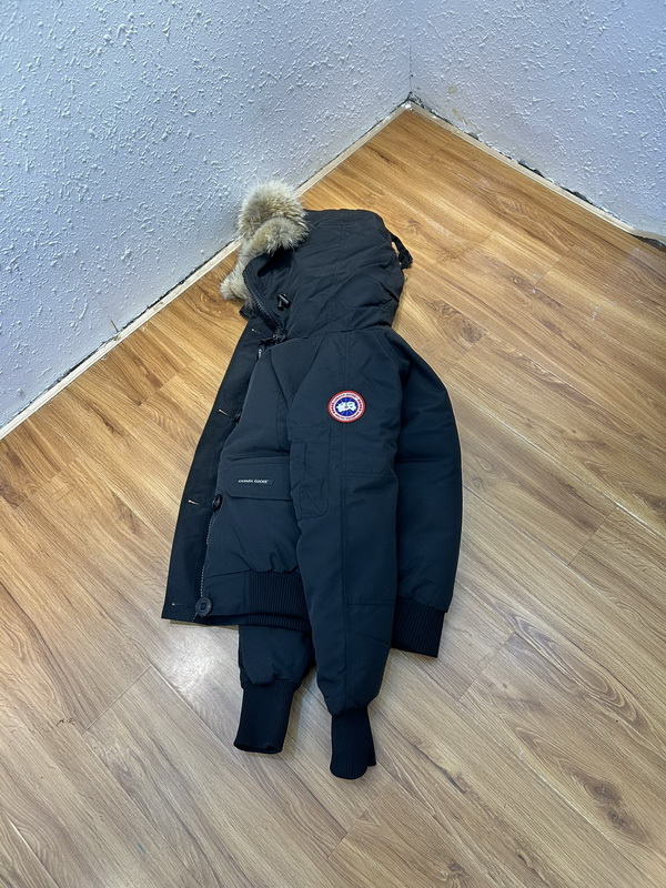 Can*a Go*e coat(women)-027