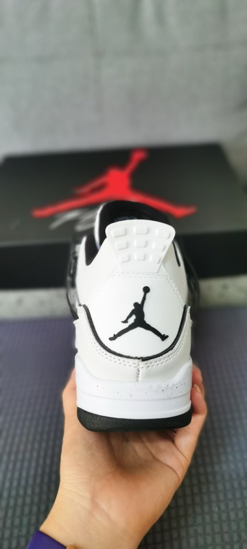 Air Jordan 4 Retro-003