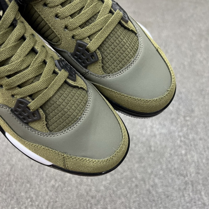 Air Jordan 4 Retro-008