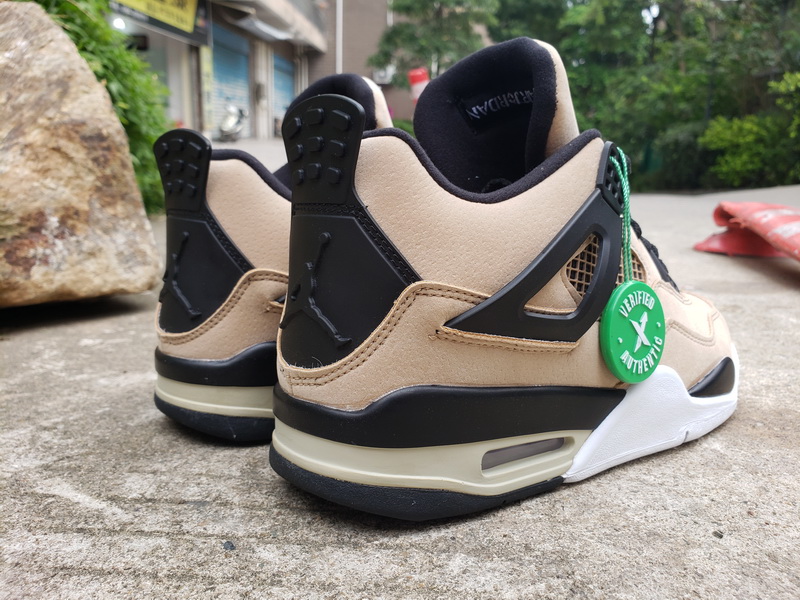 Air Jordan 4 Retro-014