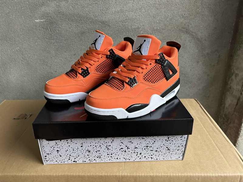 Air Jordan 4 Retro-030
