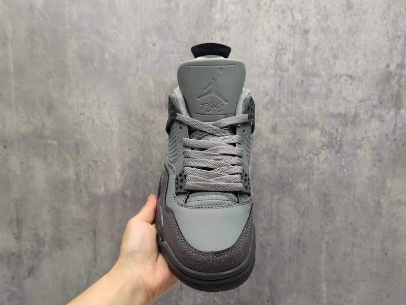 Air Jordan 4 Retro-041