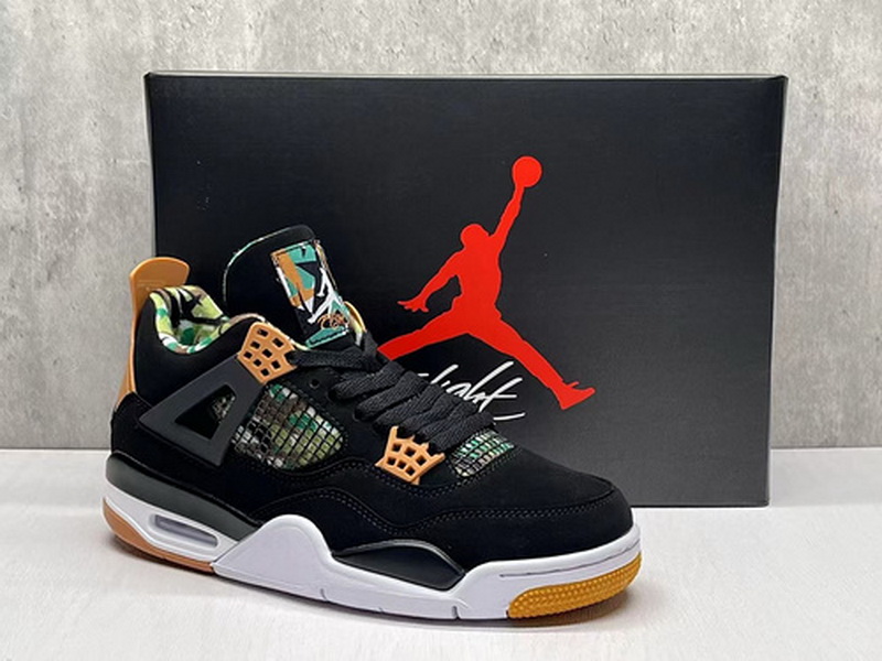 Air Jordan 4 Retro-042