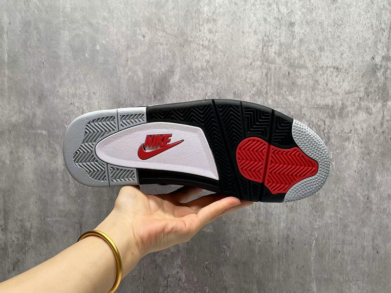 Air Jordan 4 Retro-047