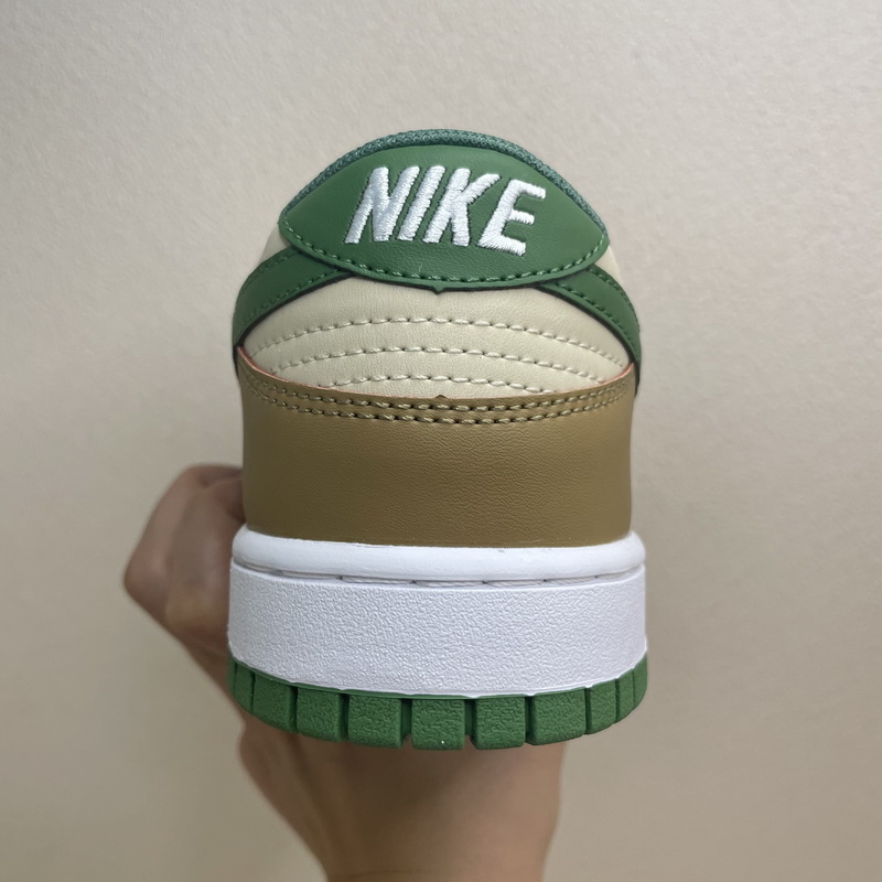 NIKE SB Dunk-010