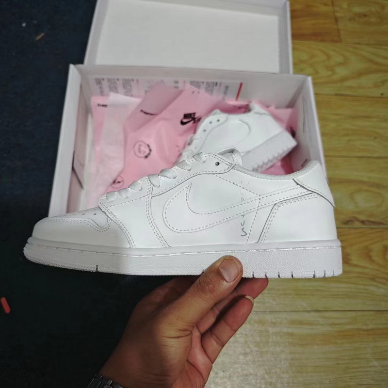 Nike Air Jordan 1 Low-004