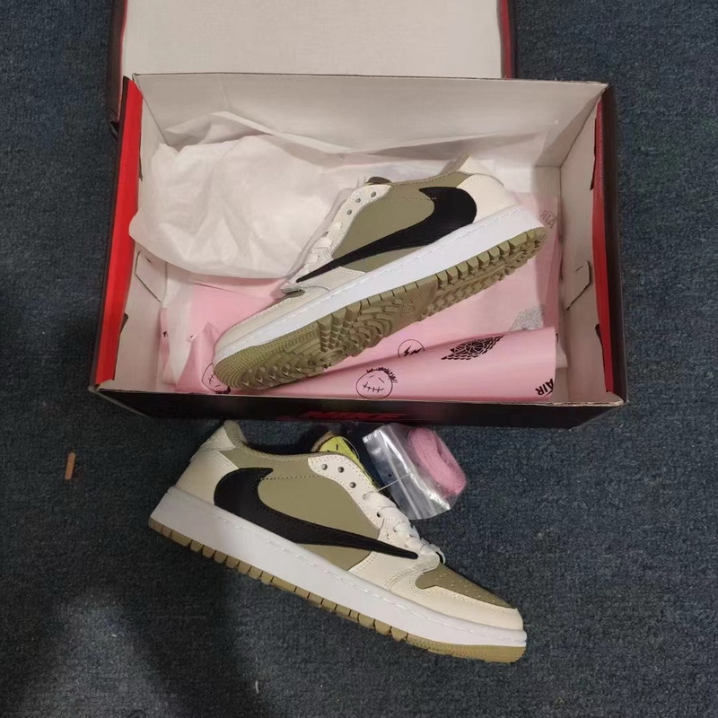 Nike Air Jordan 1 Low-005