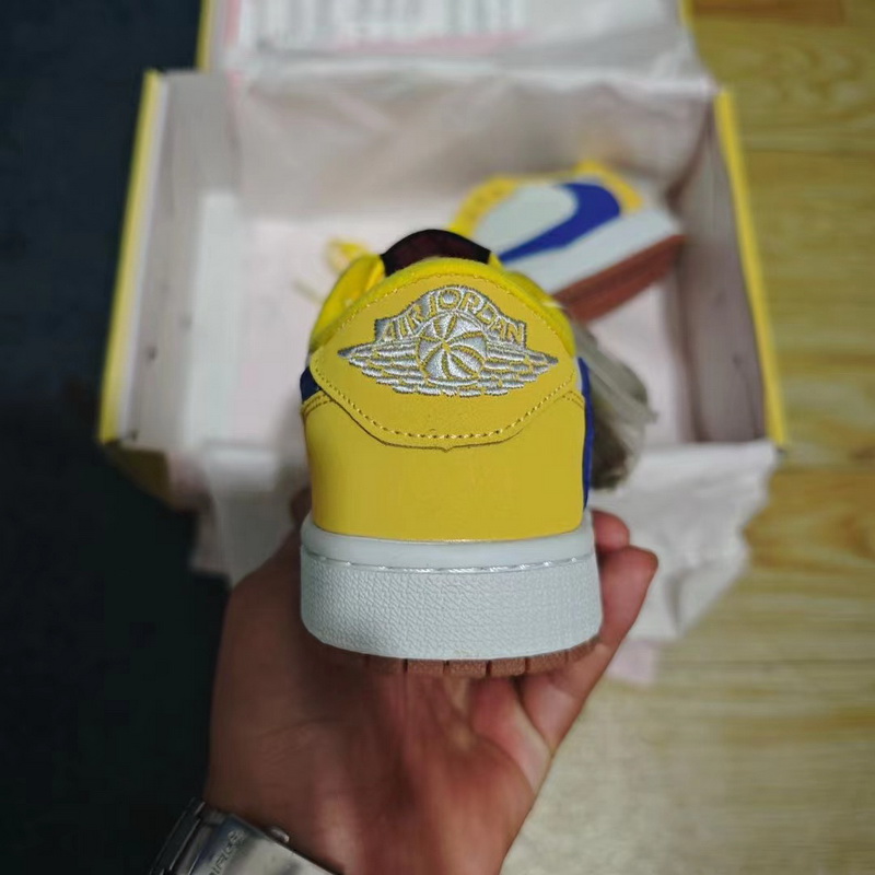 Nike Air Jordan 1 Low-011