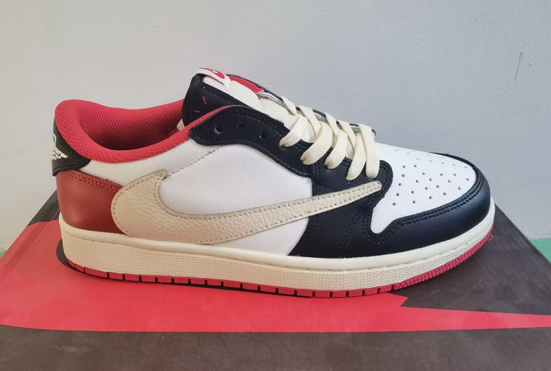 Nike Air Jordan 1 Low-013