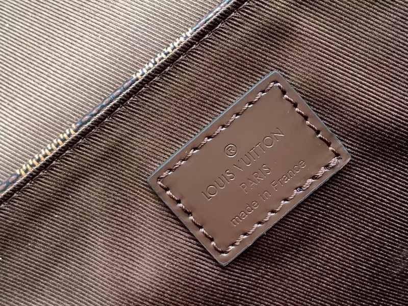 LV Handbags AAAA(Men)-150