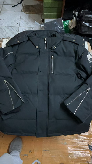 Moose Knuckles Coat-019