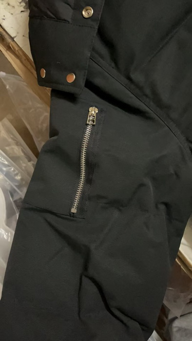 Moose Knuckles Coat-001