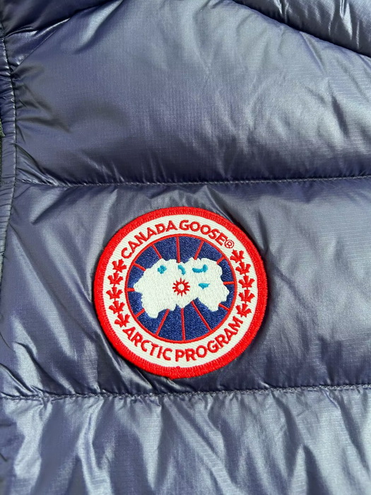 Can*a Go*e vest coat-015