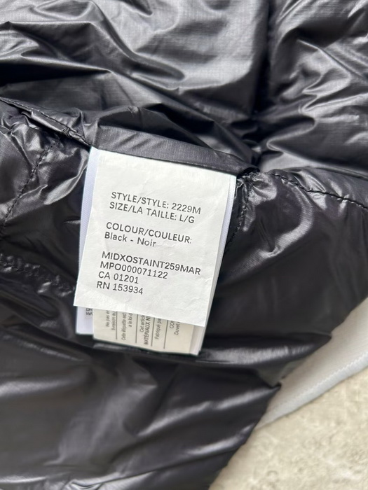 Can*a Go*e vest coat-014