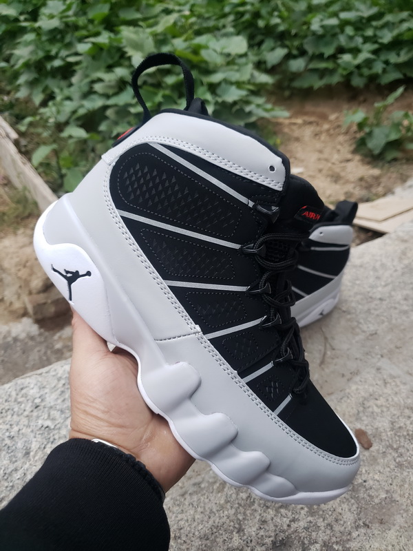 Air Jordan 9 Retro-011