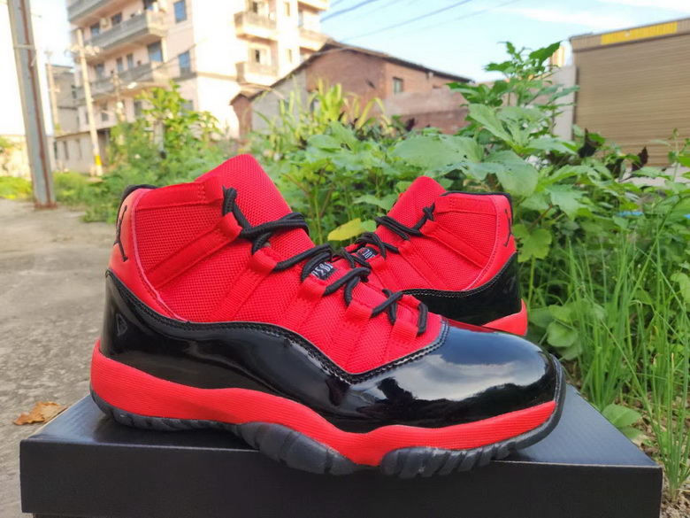 Air Jordan 11 Retro-047