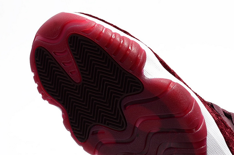 Air Jordan 11 Retro-049