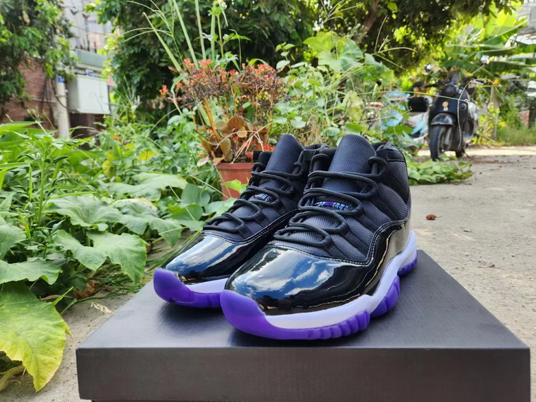 Air Jordan 11 Retro-053