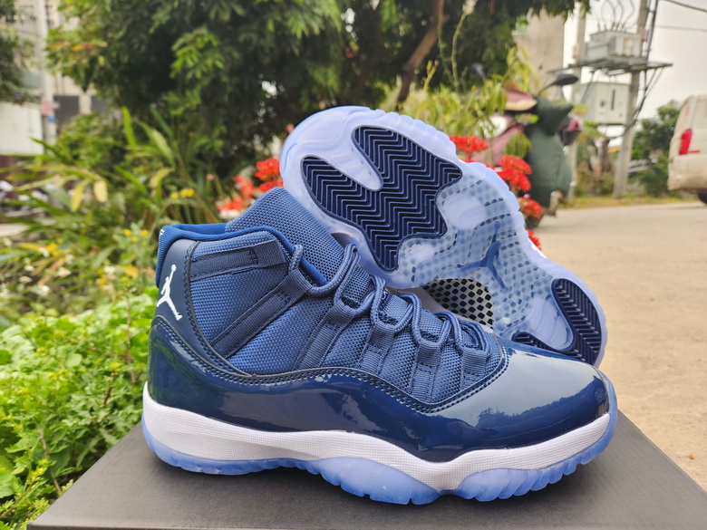 Air Jordan 11 Retro-058