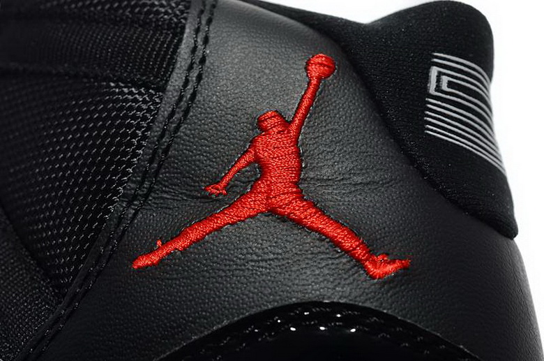 Air Jordan 11 Retro-061