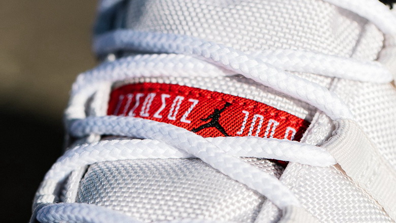 Air Jordan 11 Retro-075