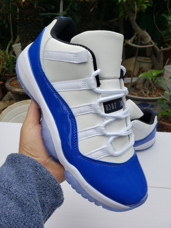 Air Jordan 11 Retro-077