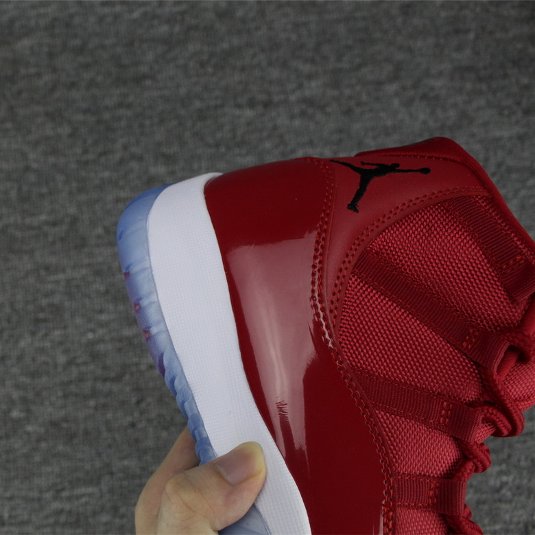 Air Jordan 11 Retro-083