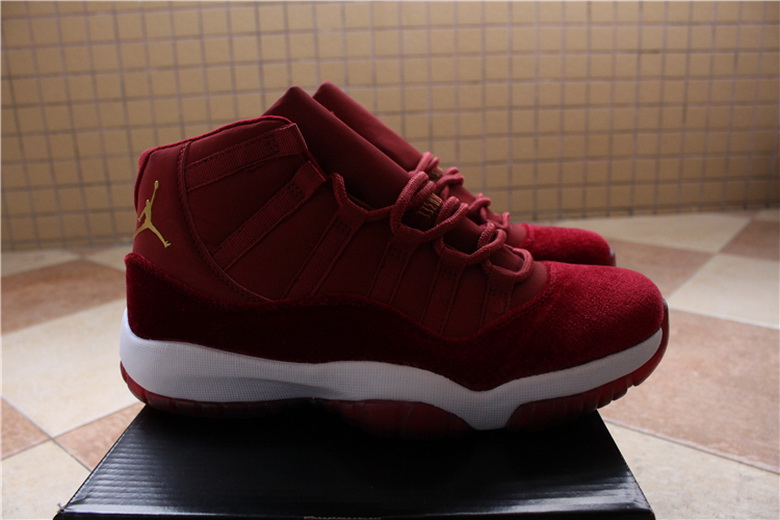 Air Jordan 11 Retro-111