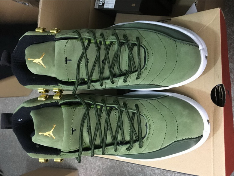 Air Jordan 12 Retro-033