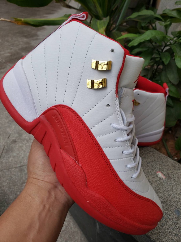Air Jordan 12 Retro-036
