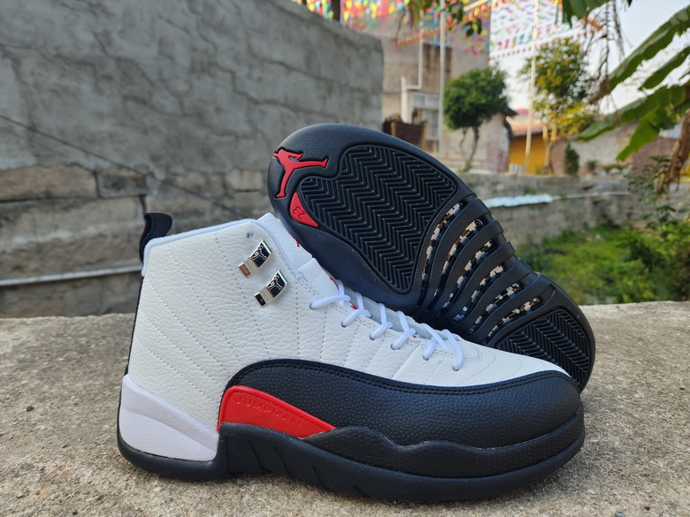 Air Jordan 12 Retro-053