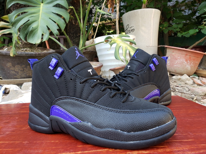 Air Jordan 12 Retro-056