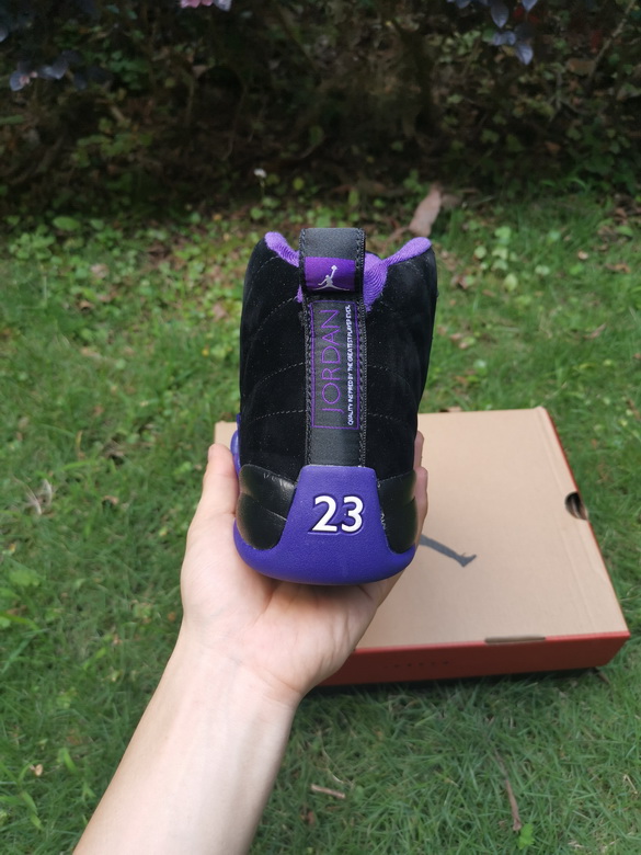 Air Jordan 12 Retro-075