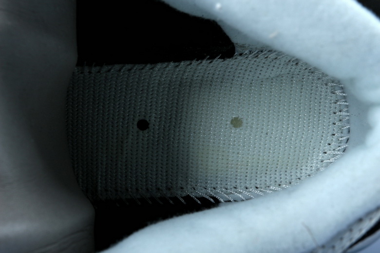 Air Jordan 13 Retro-011