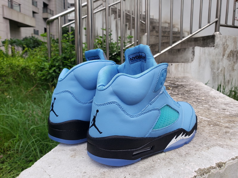 Air Jordan 5 Retro-018
